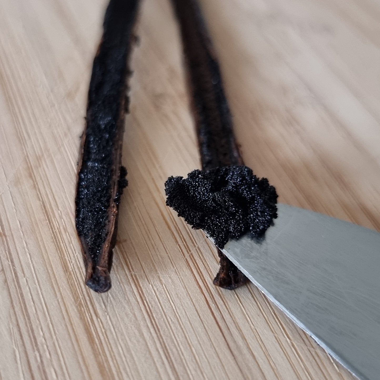 Vanilla Beans Tahitian (Tahiti) Grade B+